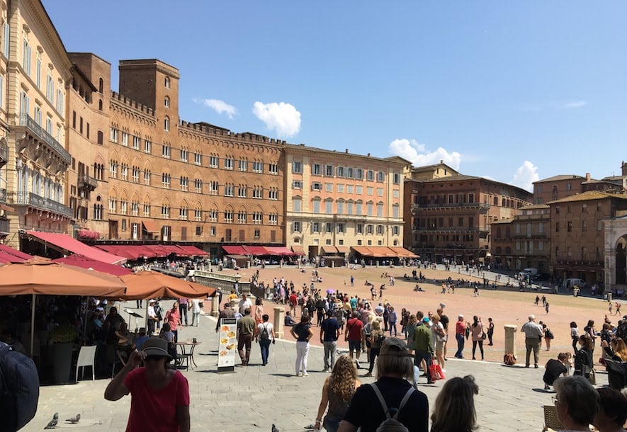 Visit Italy - Piazza del Campo